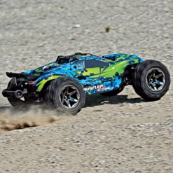 Traxxas 1/10 Rustler, 4WD, VXL (Requires Battery & Charger): Green -Radio Control & Model Shop 67076 4 Green 10 800