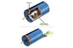 Traxxas 1/16 E-Revo VXL, 4WD, RTR (Includes Battery & Charger): Blue -Radio Control & Model Shop 71076 3 18 lg