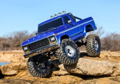 Traxxas 1/10 TRX-4 1979 Ford F-150 High Trail Edition: Blue (Needs Battery & Charger) -Radio Control & Model Shop 92046 4 BLU 7