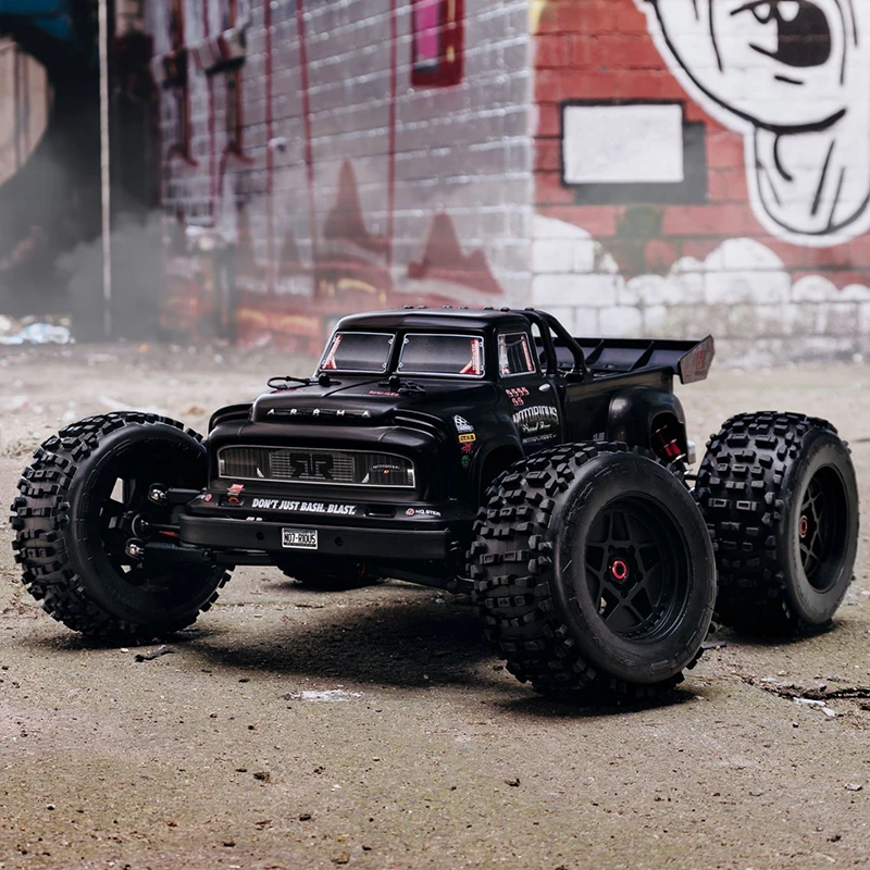 Arrma 1/8 Notorious 6S, 4WD, BLX (Requires Battery & Charger): Black 9 Arrma 1/8 Notorious 6S, 4WD, BLX (Requires Battery & Charger): Black - Image 7