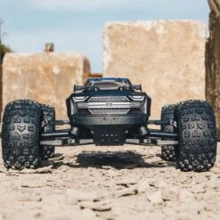 Arrma 1/10 Kraton 4x4 4S BLX Speed MT(Needs Battery & Charger): Black/Blue -Radio Control & Model Shop ARA4408V2T2 4