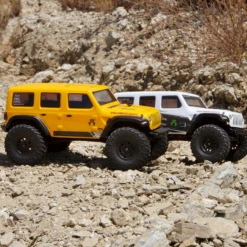 Axial 1/24 SCX24 2019 Jeep Wrangler JLU CRC 4WD RTR (Includes Batttery & Charger): White -Radio Control & Model Shop AXI00002T2 8 lg