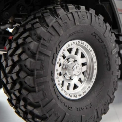 Axial 1/10 SCX10 III Jeep Wrangler, 4WD, RTD (Requires Battery & Charger): Gray -Radio Control & Model Shop AXI03003T1 10 lg