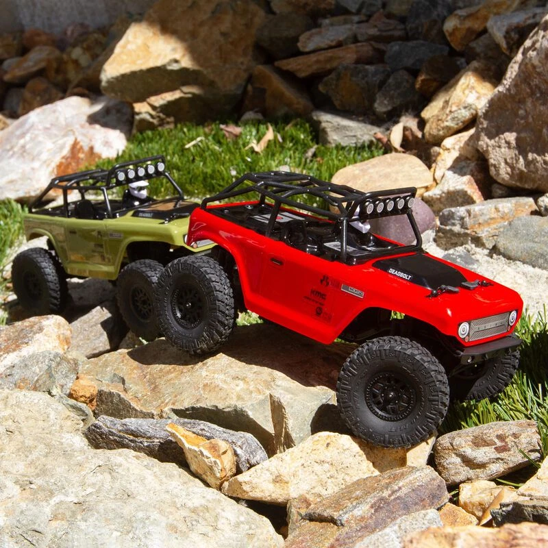 Axial 1/24 SCX24 Deadbolt, 4WD, RTR (Includes Batttery & Charger): Red 9 Axial 1/24 SCX24 Deadbolt, 4WD, RTR (Includes Batttery & Charger): Red - Image 7