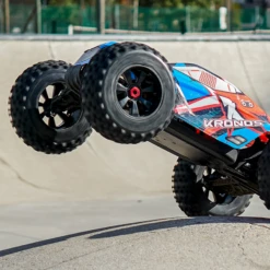 1/8 Kronos XP 4WD Monster Truck 6S Brushless RTR -Radio Control & Model Shop COR00172 6 900