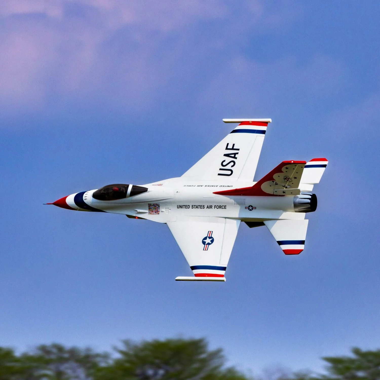 E-Flite F-16 Thunderbirds 80mm EDF BNF Basic 18 E-Flite F-16 Thunderbirds 80mm EDF BNF Basic - Image 16