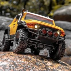FMS 1/18 Toyota FJ Cruiser RTR (Includes Battery & Charger) -Radio Control & Model Shop FMMROC006RTR 15