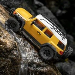 FMS 1/18 Toyota FJ Cruiser RTR (Includes Battery & Charger) -Radio Control & Model Shop FMMROC006RTR 4