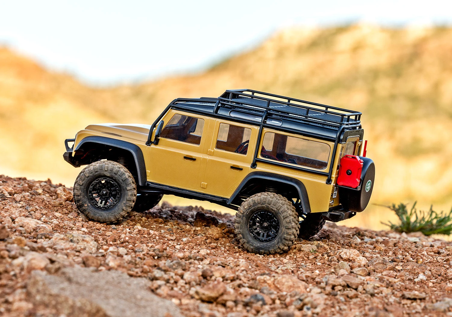 Traxxas 1/18 TRX-4M Land Rover® Defender®: Tan 7 Traxxas 1/18 TRX-4M Land Rover® Defender®: Tan - Image 5
