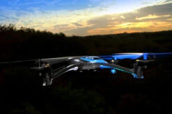 LaTrax Alias Quad RTF 2.4GHz: Red -Radio Control & Model Shop TRAE6608 8 7c923f41 4de9 41e7 96bb f61adb3749a4